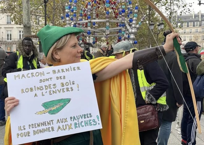 Sarı Yelekliler 6. Yılını Protesto Ediyor